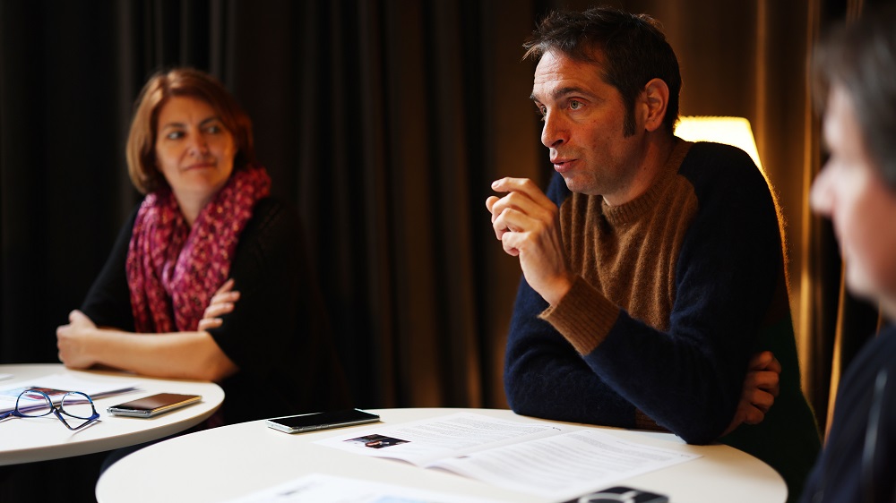 De gauche à droite : Agnès Bourgeais (maire de Rezé) et Olivier Langlois (directeur de la Soufflerie)