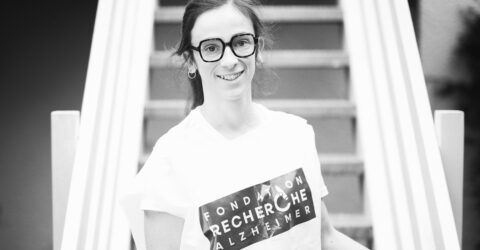 Loanne court pour soutenir la recherche